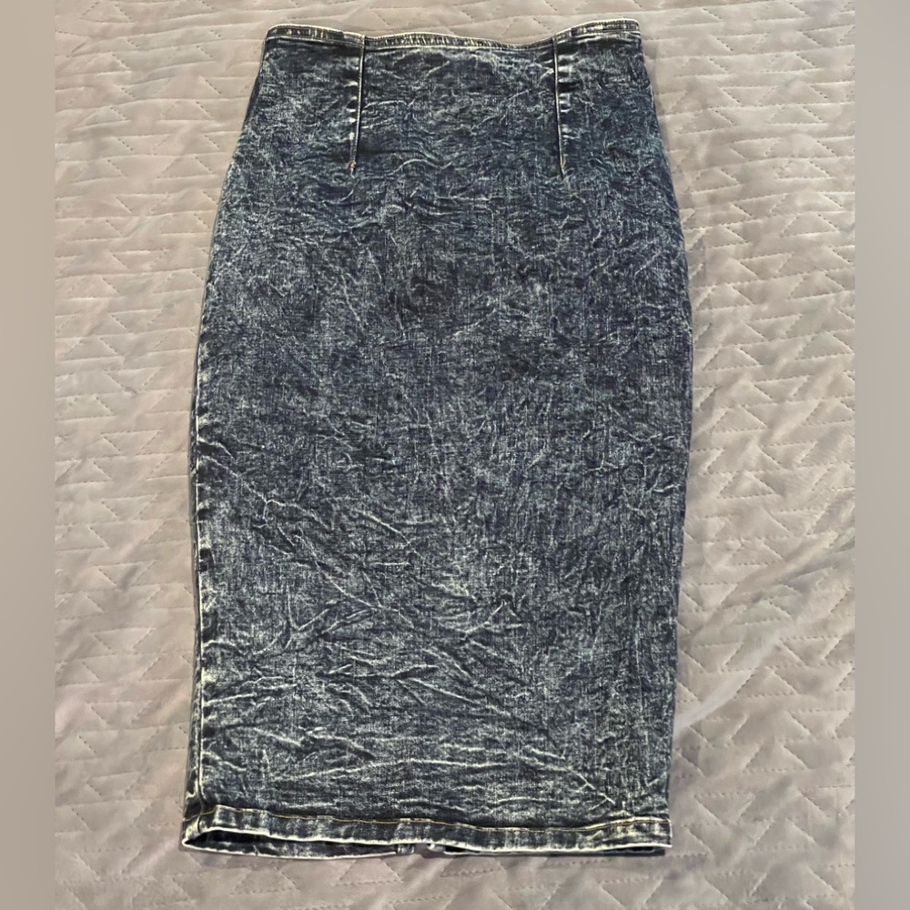 Judy Blue denim skirt‎ women’s size medium pre-owned condition